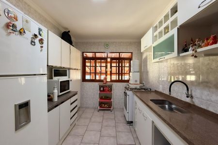 Casa à venda com 180m², 3 quartos e 3 vagasCozinha