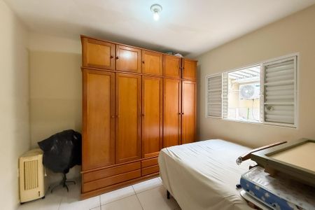 Casa à venda com 180m², 3 quartos e 3 vagasQuarto da edícula