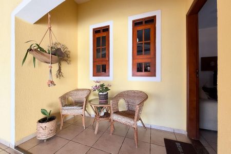 Casa à venda com 180m², 3 quartos e 3 vagasHall de entrada