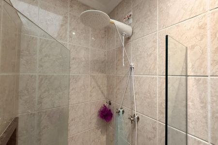 Casa à venda com 180m², 3 quartos e 3 vagasBanheiro da Suíte