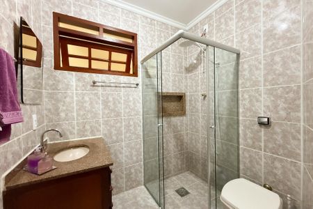 Casa à venda com 180m², 3 quartos e 3 vagasBanheiro