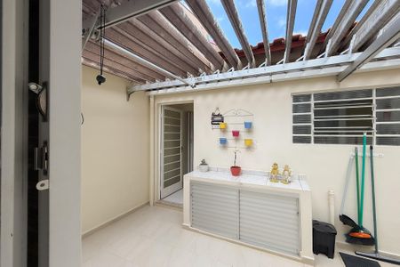 Casa à venda com 180m², 3 quartos e 3 vagasVista do Quarto 2