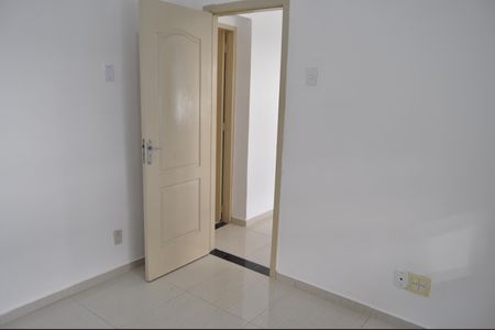 Casa de condomínio à venda com 62m², 2 quartos e 2 vagasQuarto