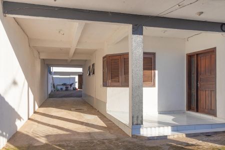Garagem de casa de condomínio para alugar com 2 quartos, 79m² em Rio Branco, Canoas