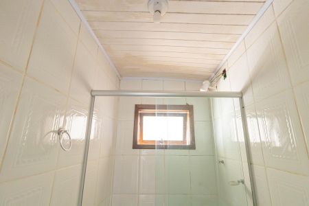 Casa de condomínio para alugar com 79m², 2 quartos e 1 vaga Casa de condomínio para alugar com 79m², 2 quartos e 1 vagaBanheiro social