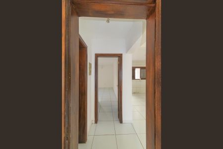 Corredor de casa de condomínio para alugar com 2 quartos, 79m² em Rio Branco, Canoas