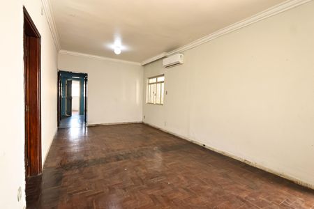 Sala de casa para alugar com 5 quartos, 400m² em Alto Caiçaras, Belo Horizonte