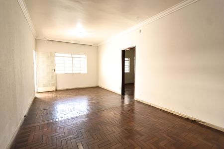 Casa para alugar com 400m², 5 quartos e 4 vagasSala