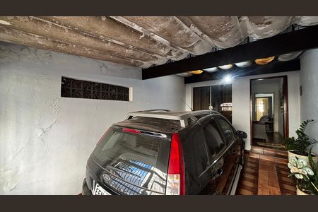 Garagem de casa à venda com 2 quartos, 108m² em Jardim Jamaica, Santo André