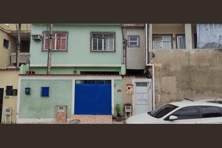 Fachada de casa para alugar com 2 quartos, 100m² em Realengo, Rio de Janeiro