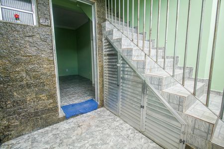 Casa para alugar com 100m², 2 quartos e sem vaga Casa para alugar com 100m², 2 quartos e sem vagaÁrea de Serviço