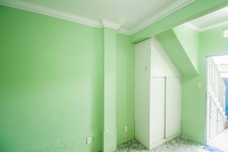 Sala de casa para alugar com 2 quartos, 100m² em Realengo, Rio de Janeiro
