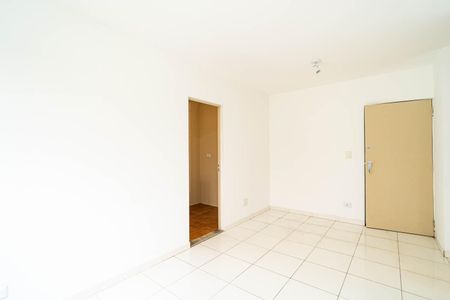 Apartamento para alugar com 73m², 1 quarto e 1 vaga Apartamento para alugar com 73m², 1 quarto e 1 vagaSala