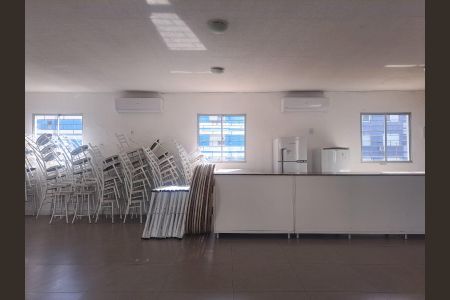 Apartamento para alugar com 45m², 2 quartos e 1 vaga Apartamento para alugar com 45m², 2 quartos e 1 vagaÁrea Comum - Salão de Festas