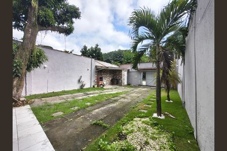 Casa para alugar com 100m², 5 quartos e 2 vagas