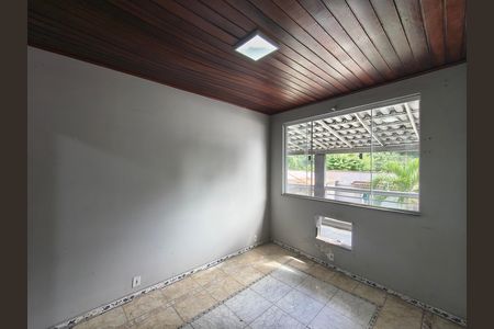 Casa para alugar com 5 quartos, 100m² em Anil, Rio de Janeiro