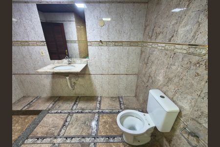 Casa para alugar com 100m², 5 quartos e 2 vagas