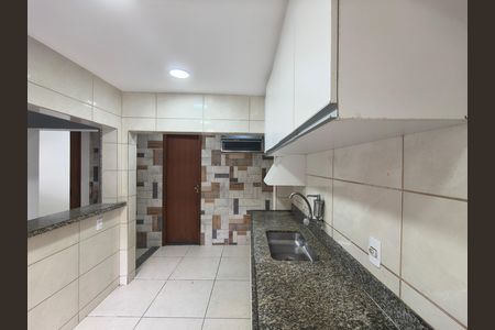 Casa para alugar com 5 quartos, 100m² em Anil, Rio de Janeiro