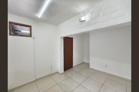 Casa para alugar com 100m², 5 quartos e 2 vagas
