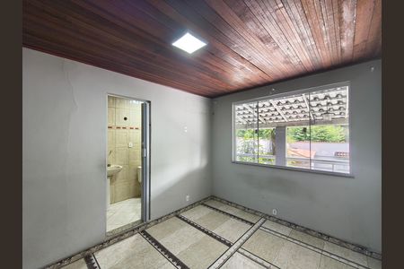 Casa para alugar com 100m², 5 quartos e 2 vagas