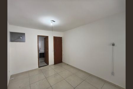 Casa para alugar com 100m², 5 quartos e 2 vagas