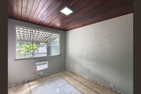 Casa para alugar com 100m², 5 quartos e 2 vagas
