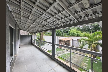 Casa para alugar com 100m², 5 quartos e 2 vagas