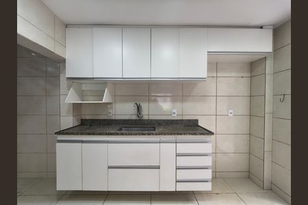 Casa para alugar com 100m², 5 quartos e 2 vagas