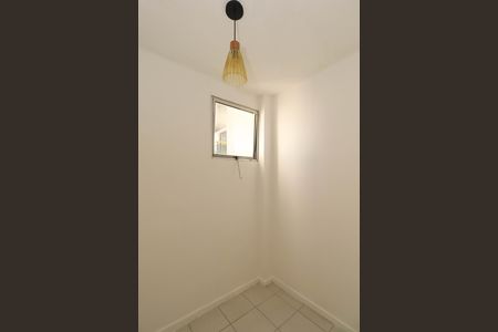 Apartamento à venda com 75m², 2 quartos e sem vagaQuarto de Serviço