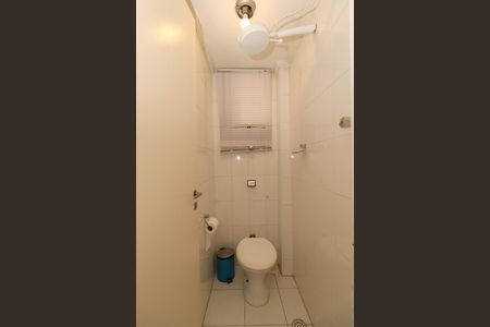 Apartamento à venda com 75m², 2 quartos e sem vagaBanheiro de serviço