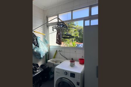 Apartamento à venda com 71m², 3 quartos e 1 vaga Apartamento à venda com 71m², 3 quartos e 1 vagaÁrea de Serviço