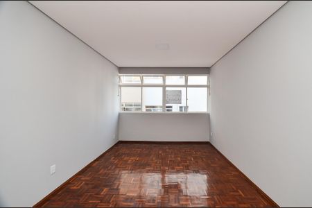 Apartamento à venda com 2 quartos, 76m² em Vila Suzana, Belo Horizonte