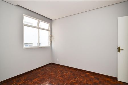 Apartamento à venda com 76m², 2 quartos e 1 vaga Apartamento à venda com 76m², 2 quartos e 1 vagaSuíte