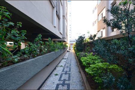 Apartamento à venda com 76m², 2 quartos e 1 vaga Apartamento à venda com 76m², 2 quartos e 1 vagaEntrada