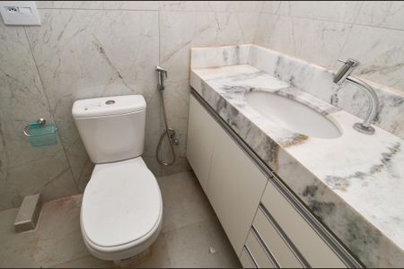 Apartamento à venda com 76m², 2 quartos e 1 vaga Apartamento à venda com 76m², 2 quartos e 1 vagaBanheiro Suíte