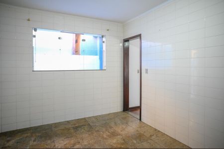 Casa para alugar com 102m², 1 quarto e 2 vagas Casa para alugar com 102m², 1 quarto e 2 vagasCozinha