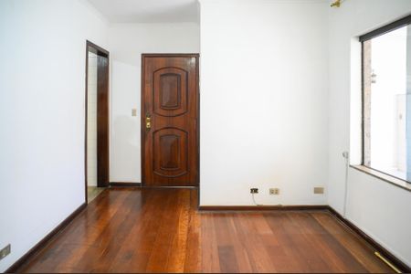 Casa para alugar com 102m², 1 quarto e 2 vagas Casa para alugar com 102m², 1 quarto e 2 vagasSala