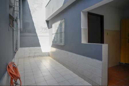 Casa para alugar com 102m², 1 quarto e 2 vagas Casa para alugar com 102m², 1 quarto e 2 vagasQuintal