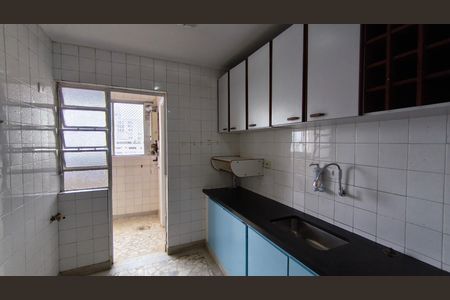 Cozinha de apartamento para alugar com 2 quartos, 90m² em Vila Mariana, São Paulo