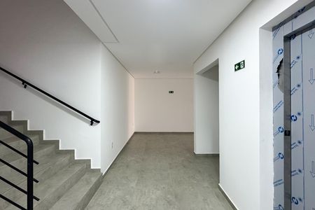 Apartamento à venda com 67m², 2 quartos e 1 vaga Apartamento à venda com 67m², 2 quartos e 1 vagaÁrea comum - Hall