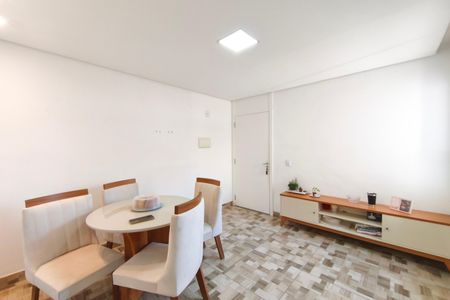 Sala de apartamento para alugar com 2 quartos, 44m² em Jardim do Lago Ii, Campinas