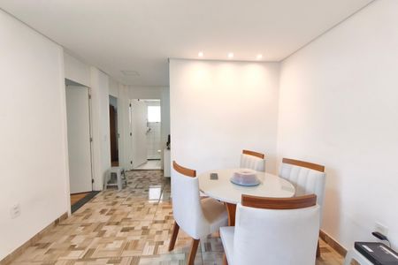 Sala de apartamento para alugar com 2 quartos, 44m² em Jardim do Lago Ii, Campinas