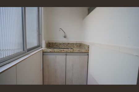 Área de Serviço de apartamento à venda com 2 quartos, 62m² em São João, Porto Alegre