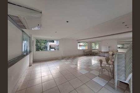 Apartamento à venda com 87m², 3 quartos e 1 vaga Apartamento à venda com 87m², 3 quartos e 1 vagaÁrea comum