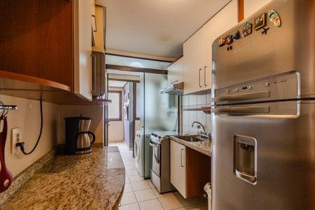 Cozinha de apartamento à venda com 3 quartos, 83m² em Jardim Botânico, Porto Alegre