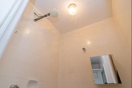 Apartamento para alugar com 128m², 3 quartos e 2 vagas Apartamento para alugar com 128m², 3 quartos e 2 vagasBanheiro de Serviço