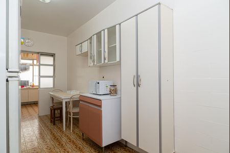 Apartamento para alugar com 128m², 3 quartos e 2 vagas Apartamento para alugar com 128m², 3 quartos e 2 vagasCozinha