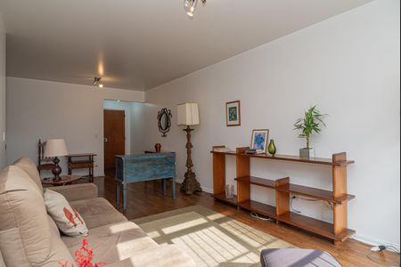 Apartamento para alugar com 128m², 3 quartos e 2 vagas Apartamento para alugar com 128m², 3 quartos e 2 vagasSala