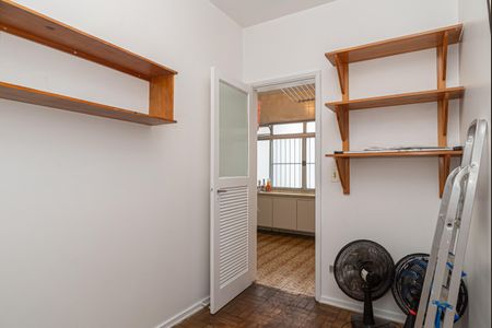 Apartamento para alugar com 128m², 3 quartos e 2 vagas Apartamento para alugar com 128m², 3 quartos e 2 vagasQuarto de Serviço