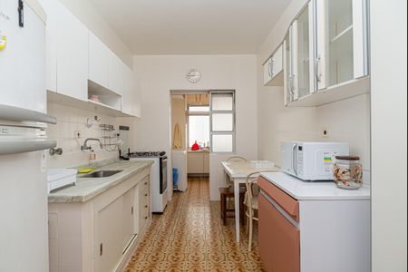 Apartamento para alugar com 128m², 3 quartos e 2 vagas Apartamento para alugar com 128m², 3 quartos e 2 vagasCozinha
